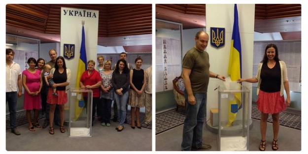 @HromadskeTV: Відкриття першої виборчої дільниці в світі! Канберра, Австралія